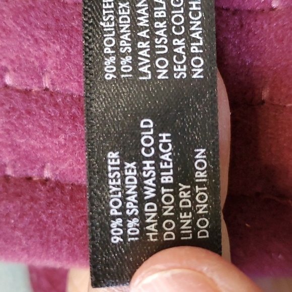 Burgundy XOXO LACE BRA. Size 36B. Wire with padding. Very good used condition. - Picture 10 of 11